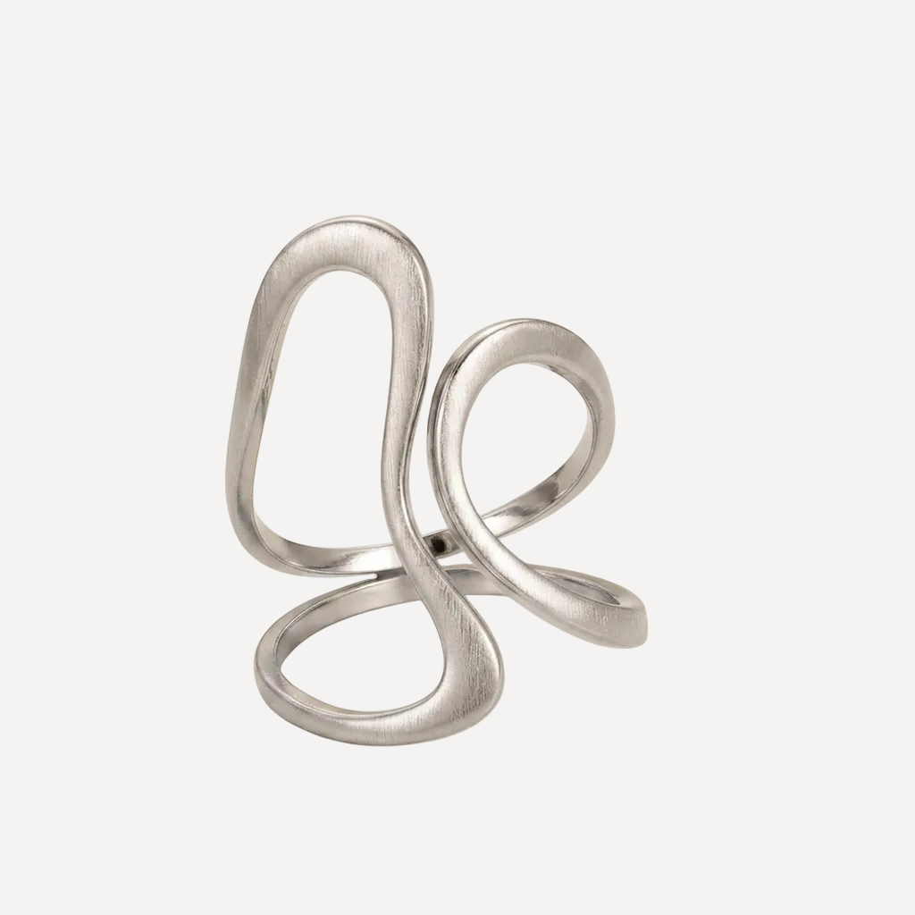 Luma Soft Curve Ring