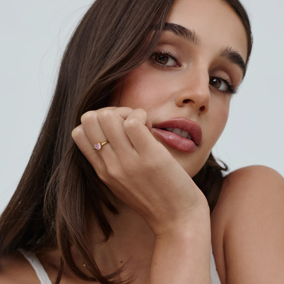 Solo Heart Birthstone Ring model