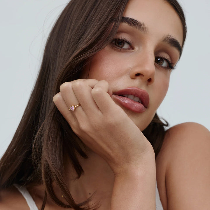 Solo Heart Birthstone Ring model