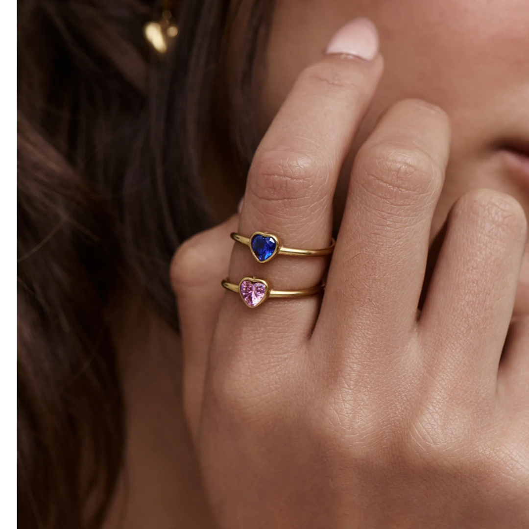 Solo Heart Birthstone Ring model